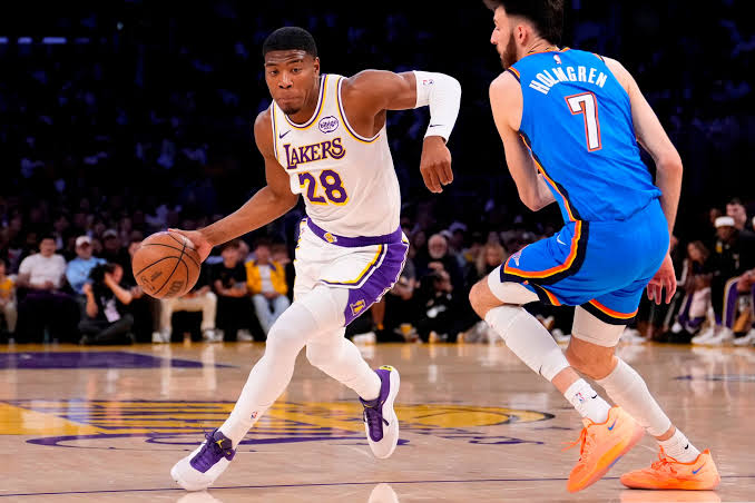 jogador de basquete rui hachimura dos lakers