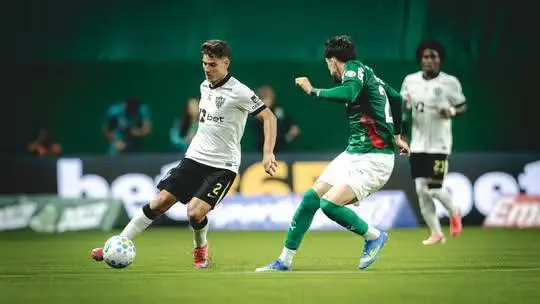 Palmeiras e Flamengo tropeçam na abertura do returno do Brasileirão